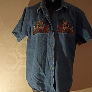 Quizz Again  Vintage Embroidered Woodsy Shirt